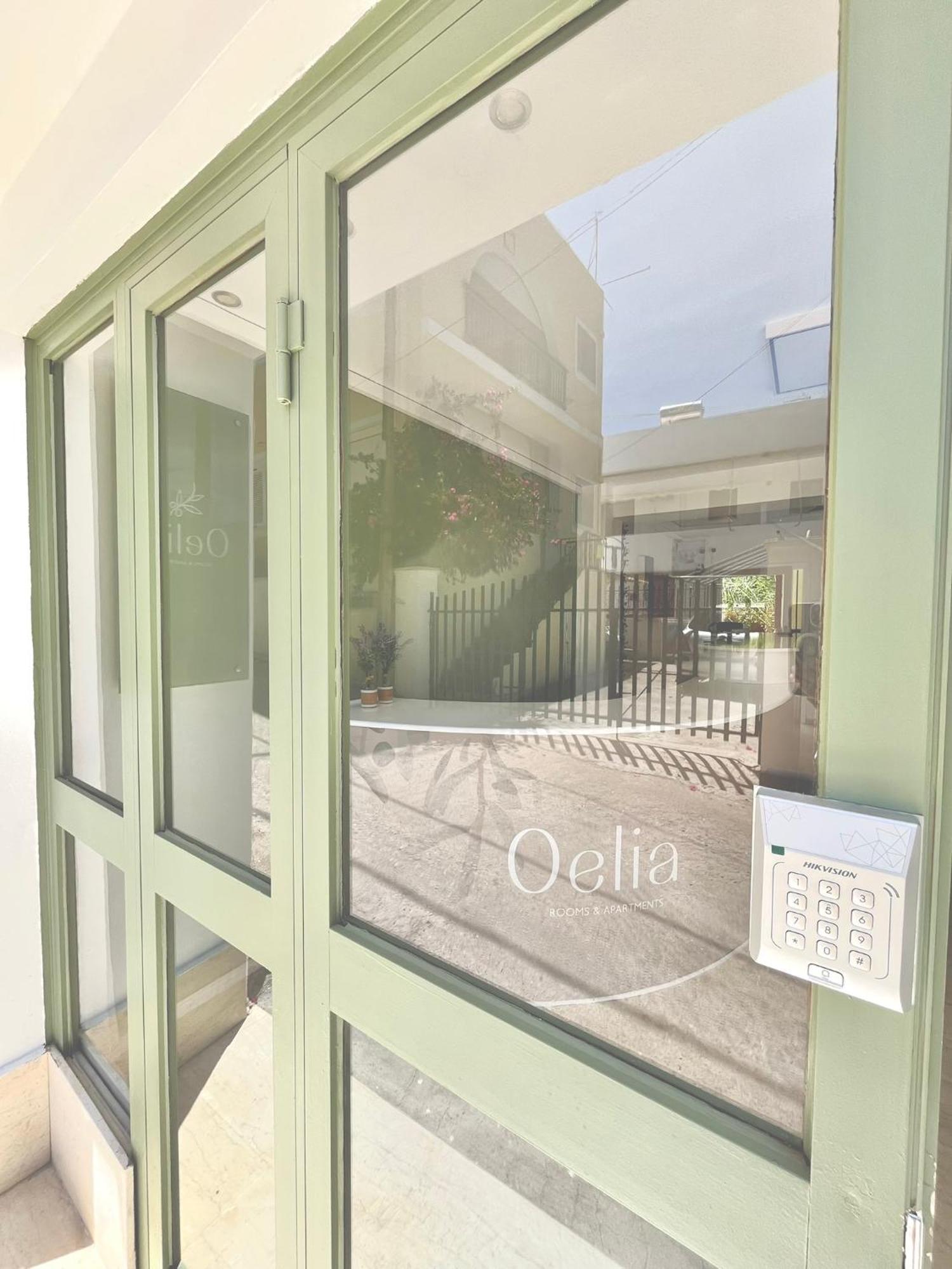 Oelia Rooms & Apartments Agia Marina  Eksteriør bilde