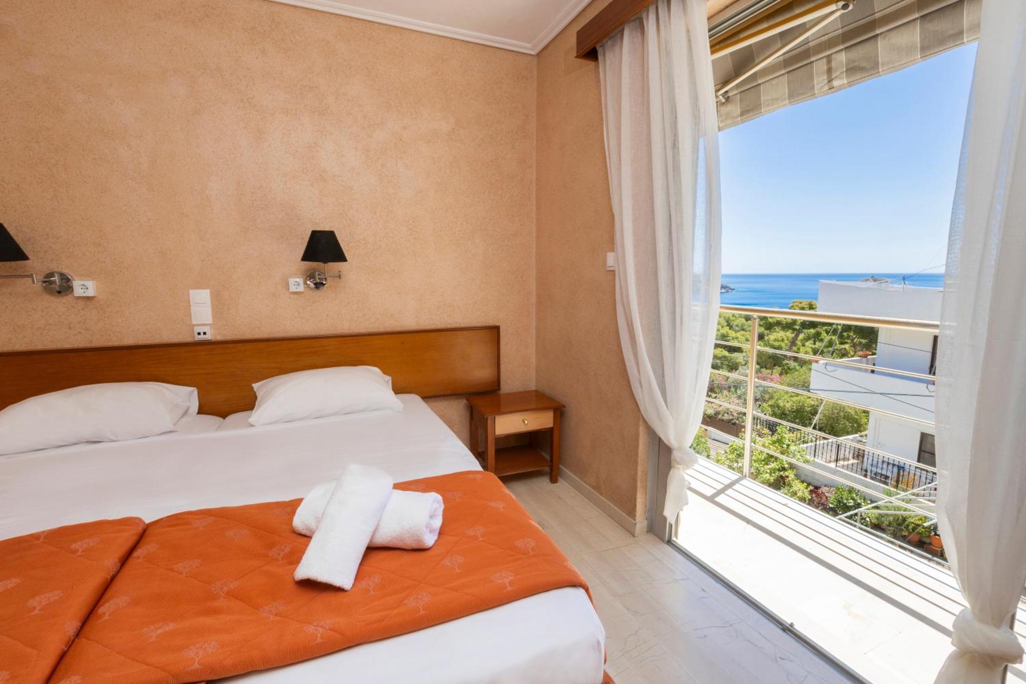 Oelia Rooms & Apartments Agia Marina  Eksteriør bilde