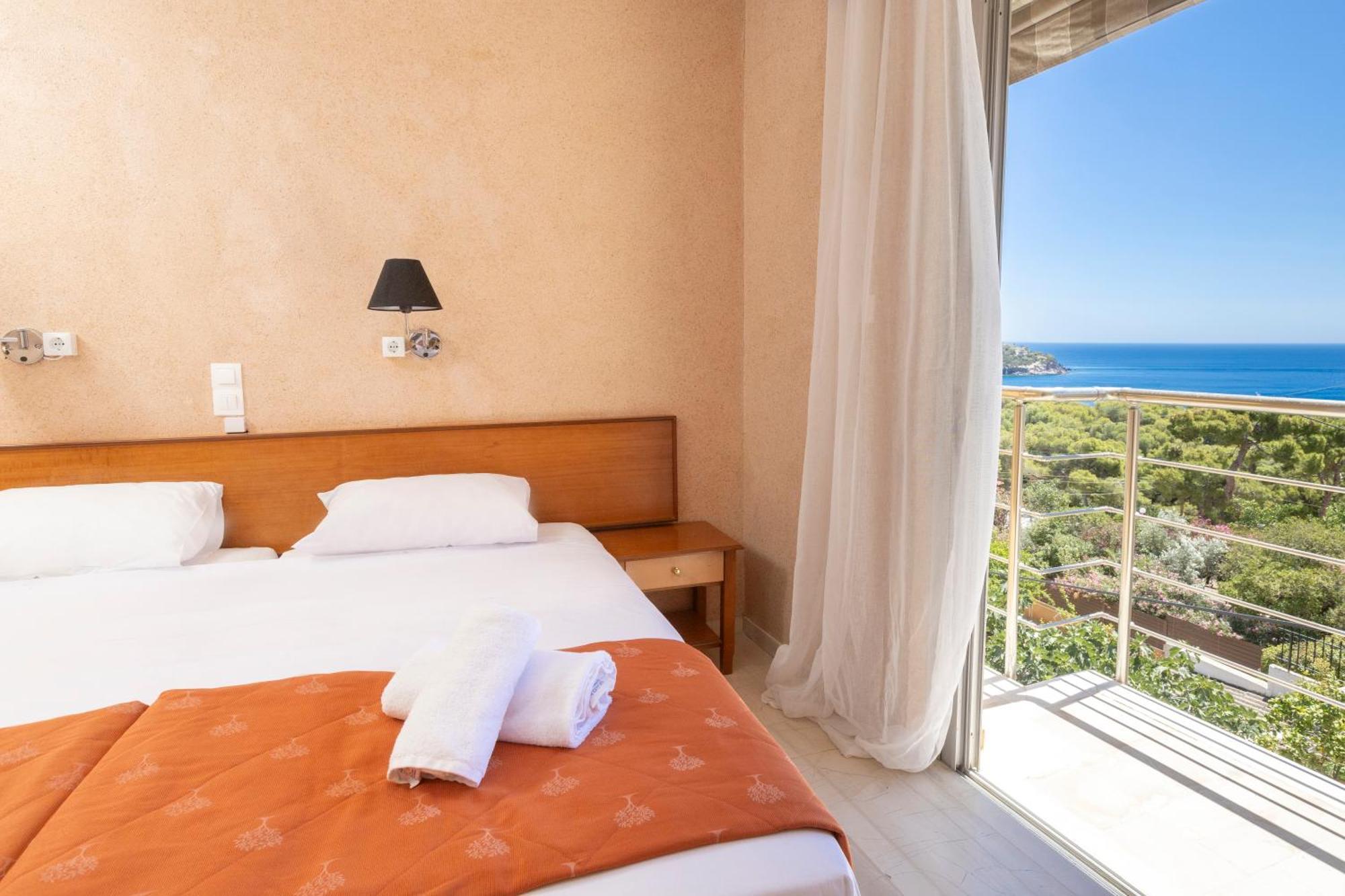 Oelia Rooms & Apartments Agia Marina  Eksteriør bilde